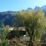 Appartamento Flat With Parking And Balcony In Centre