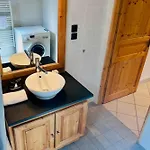 Appartement Appt Avec Balcon Et Parking Au Coeur De *