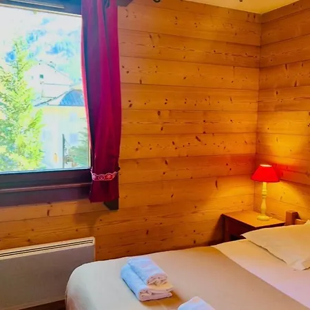 Apartmán Flat With Parking And Balcony In Centre *