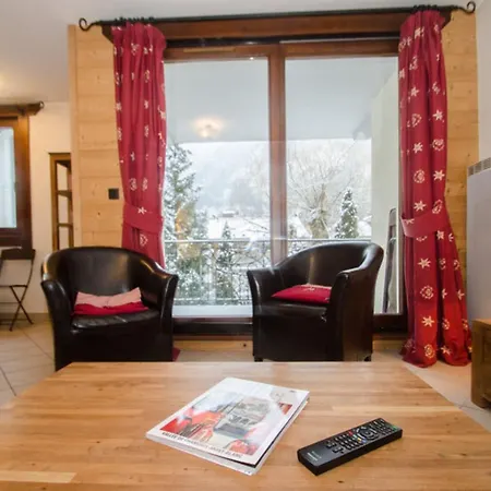 Apartmán Flat With Parking And Balcony In Centre *