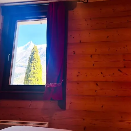 Lejlighed Flat With Parking And Balcony In Centre Chamonix