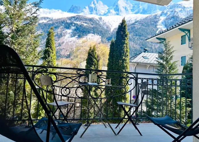 Apartmán Flat With Parking And Balcony In Centre *