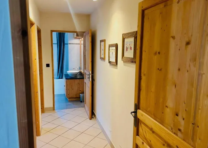 Flat With Parking And Balcony In Centre * Chamonix