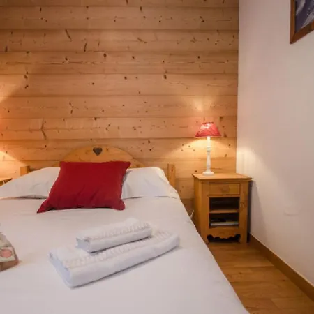 Cosy Cocoon In The Heart Of *